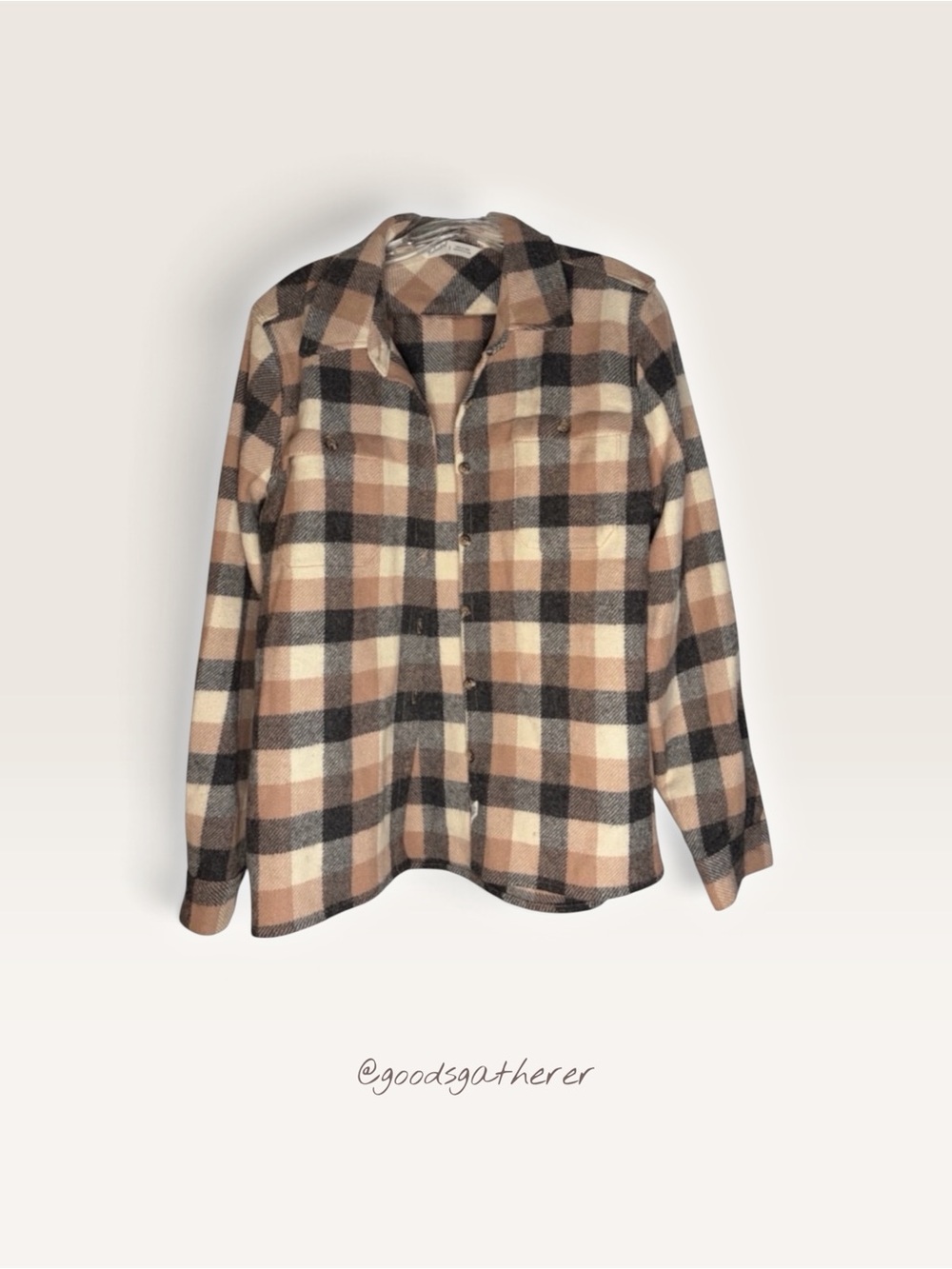 Woolrich 80% Wool Women’s L Plaid Shirt Jacket Pink Cream Charcoal Shacket.